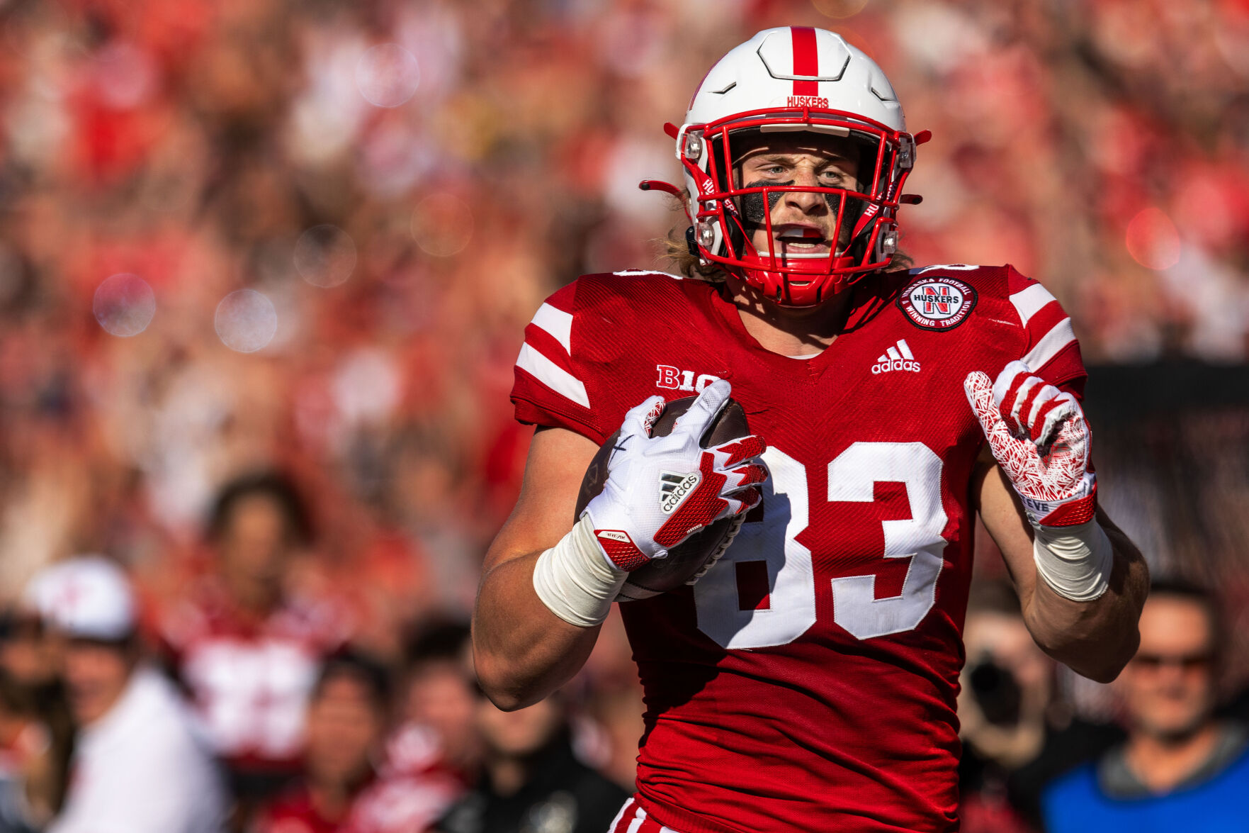 103022-owh-spo-nebraskaillinois-pic-cm08.jpg